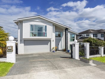 Premium 6 Bedroom Home in Prestigious Millwater