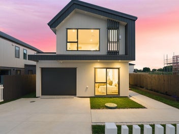 Showcasing style Brand New Build with 10 Years