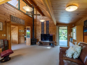 Lockwood plus Location