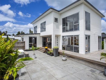 Deal of the year – now just $1,495,000