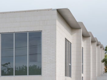 Design-led Luxury | Now complete | Only 2 remain