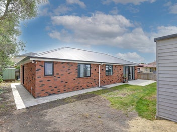 Modern, low-maintenance living