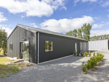 Premium Lifestyle, Prime Location