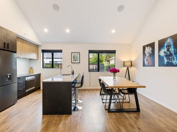 Hidden Gem in Prime Edgeware Location