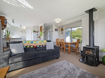 Sunny and inviting in a handy location