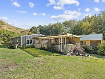 Private Tora Retreat