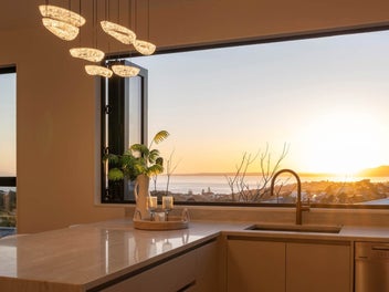 Prime Luxurious Family Homes, Panoramic Sea Views