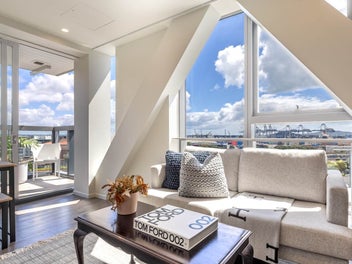 Sophisticated city living with iconic views