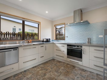 Warm, Welcoming & Move-In Ready