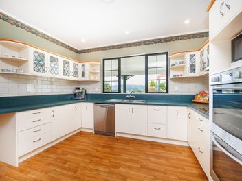 Modern charm with two hectares