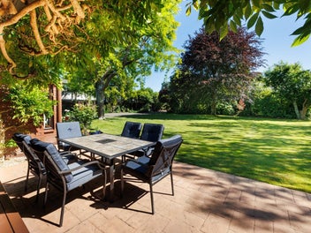 Never underestimate location!