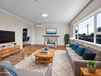 Omata Opportunity: Character, Space & Convenience