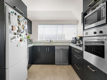 Easy Living By The Lake