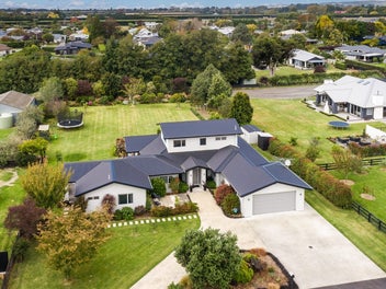 Taradale Home + Income - Multi-Gen Living