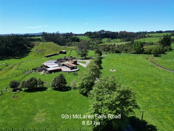 Lifestyle block with excellent infrastructure