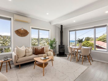 ABSOLUTE WINNER IN ISLAND BAY!