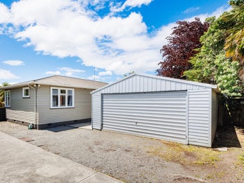 Make Me An Offer I Can't Refuse!