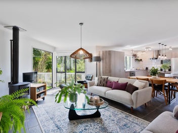 Stylish Family Retreat - Your Slice of Paradise