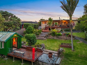 Private, Peaceful, and Perfect for Family Living