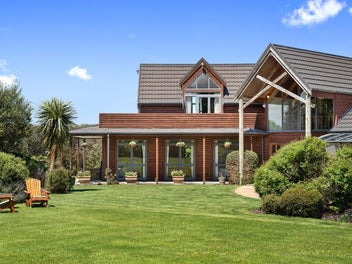 Exceptional Family Lifestyle & Income