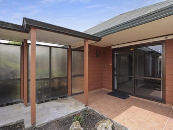 Classic. Comfortable. Cul-De-Sac Positioned