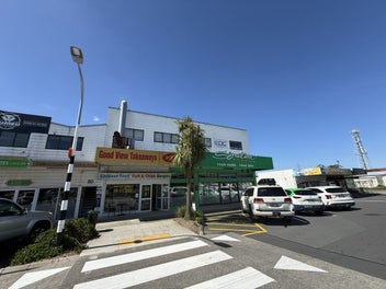 Image 1 of 9