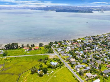 Harbour and Rural Views on Urban Fringe