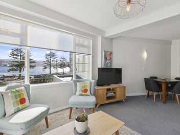 LIVE THE DREAM IN ORIENTAL BAY