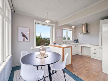 Move in before Christmas