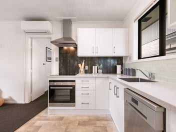 Home or holiday in heart of Clyde