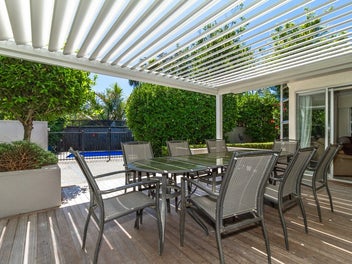 Secret Family Oasis - Taradale