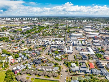 Easy Car parking! Priced To Sell!