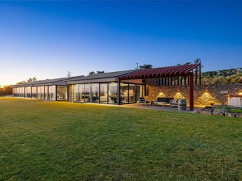 The New Zealand Lifestyle – Safe and Spectacular