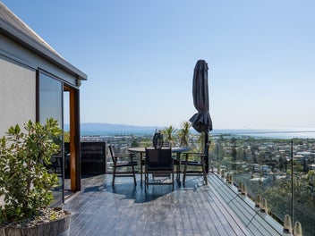 Grandstand Views Over Nelson