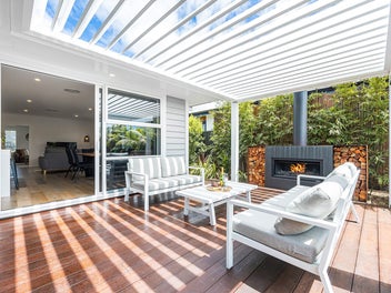 Stylish, Spacious, and Set Up for Summer