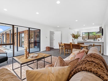 Present All Offers by Monday 15th December!