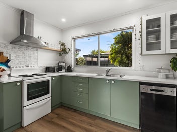 Highly desired, stylish and effortless