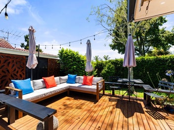 Sun Soaked, Single Level Living in Rangi Zone