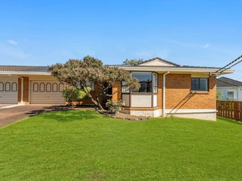 Sunlit Brick & Tile Gem