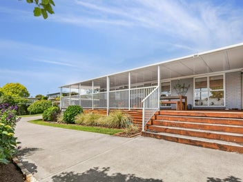 A Deck You Have to See to Believe!