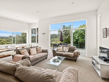 Sun Space & Fabulous Views over Warkworth!