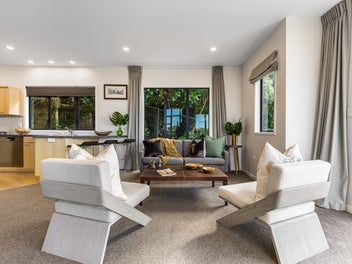 AUCTION IN ROOMS THIS THURSDAY!