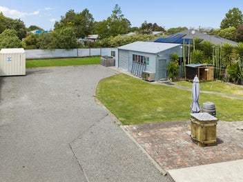 Renwick Rear Section with Garage