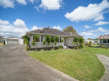 Big Land, Big Potential - Legal Home & Income Gem!