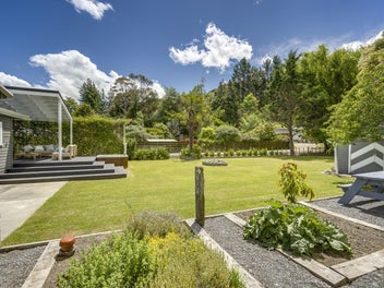 Fresh, Stylish & Ready