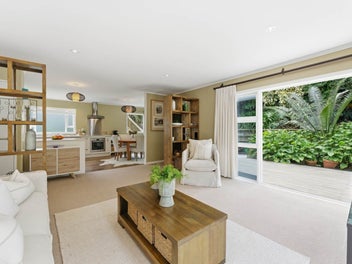 Motivated Sellers Downsizing - PRESENT ALL OFFERS!