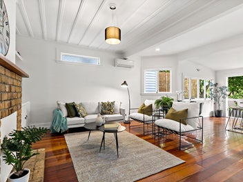 Opportunity awaits — Get in before Christmas!