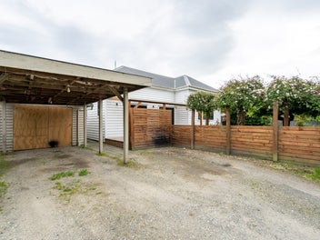 No need to roll up your sleeves here...