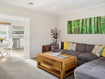 Sunny, Stylish & Low-Maintenance