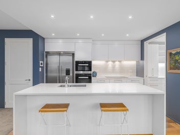 Iconic Design in Blue Chip Location